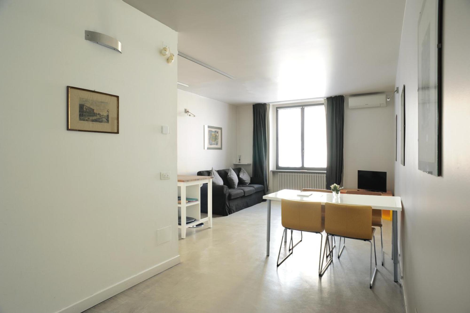 Loft Sant Ambrogio With Terrance Lägenhet Milano Exteriör bild